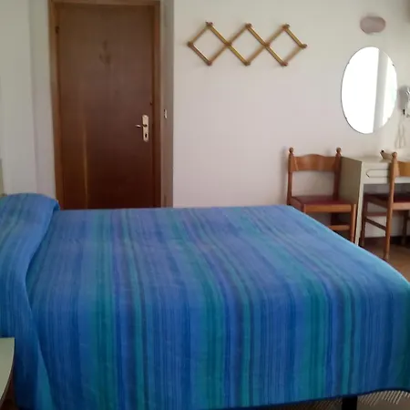Welt Hotel